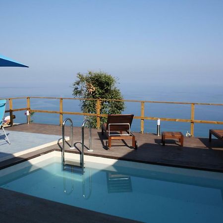 Villa Alice Santo Stefano di Camastra Dış mekan fotoğraf