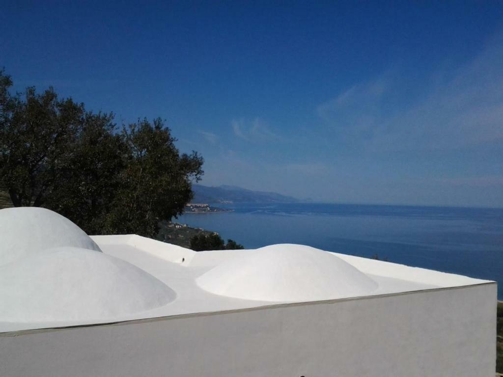Villa Alice Santo Stefano di Camastra Dış mekan fotoğraf