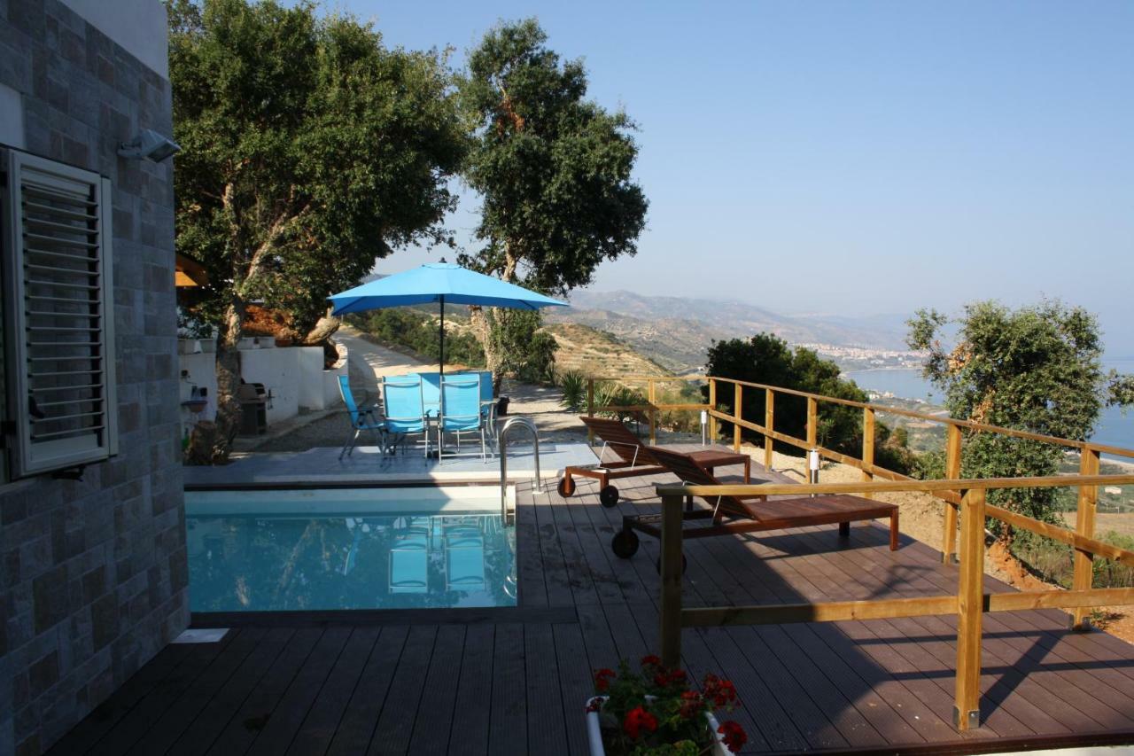 Villa Alice Santo Stefano di Camastra Dış mekan fotoğraf