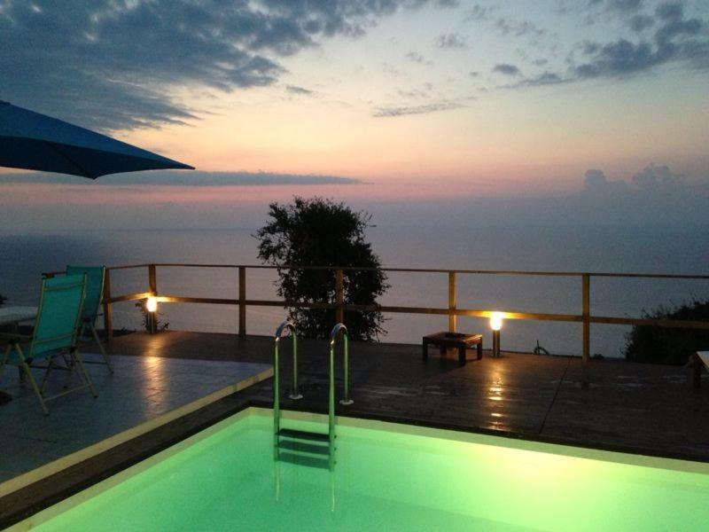 Villa Alice Santo Stefano di Camastra Dış mekan fotoğraf